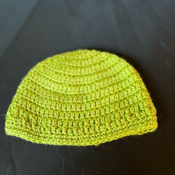NEW Handmade Crocheted Adult Hat - Picture 3 of 8